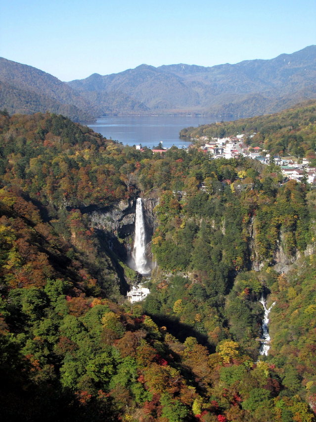 2012.10.20 B - 029 華厳の滝.JPG