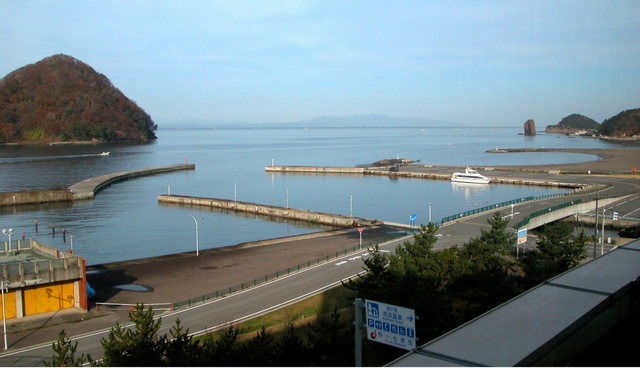 浅虫温泉 ・ 津軽半島から平館海峡.jpg