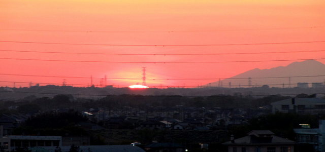 2013.04.28 （夕陽と浅間山）- 001B　 (1024×480).jpg