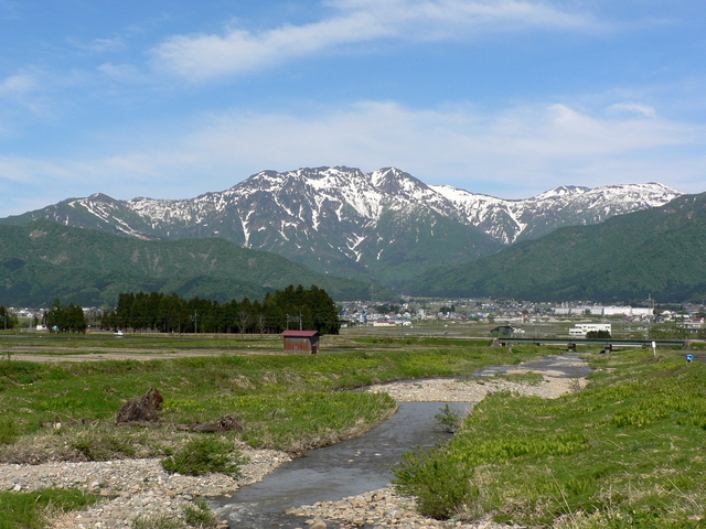 六日町・Ｒ17庄之又川付近より (1280×816).JPG